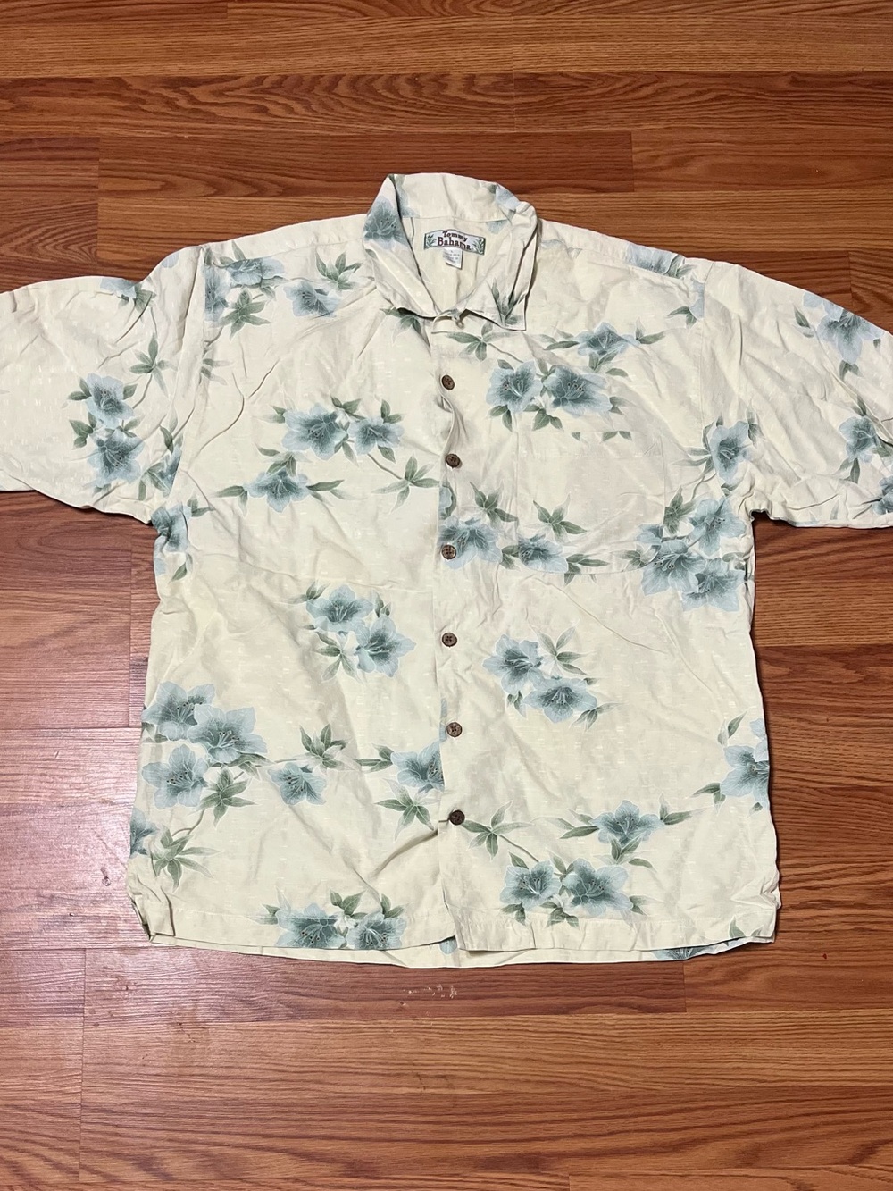 Tommy Bahama Cream Floral Short-Sleeve Hawaiian Button-Down 100% Silk